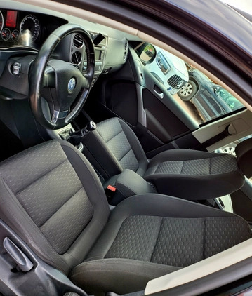 Volkswagen Tiguan cena 29700 przebieg: 251050, rok produkcji 2007 z Kłodzko małe 232